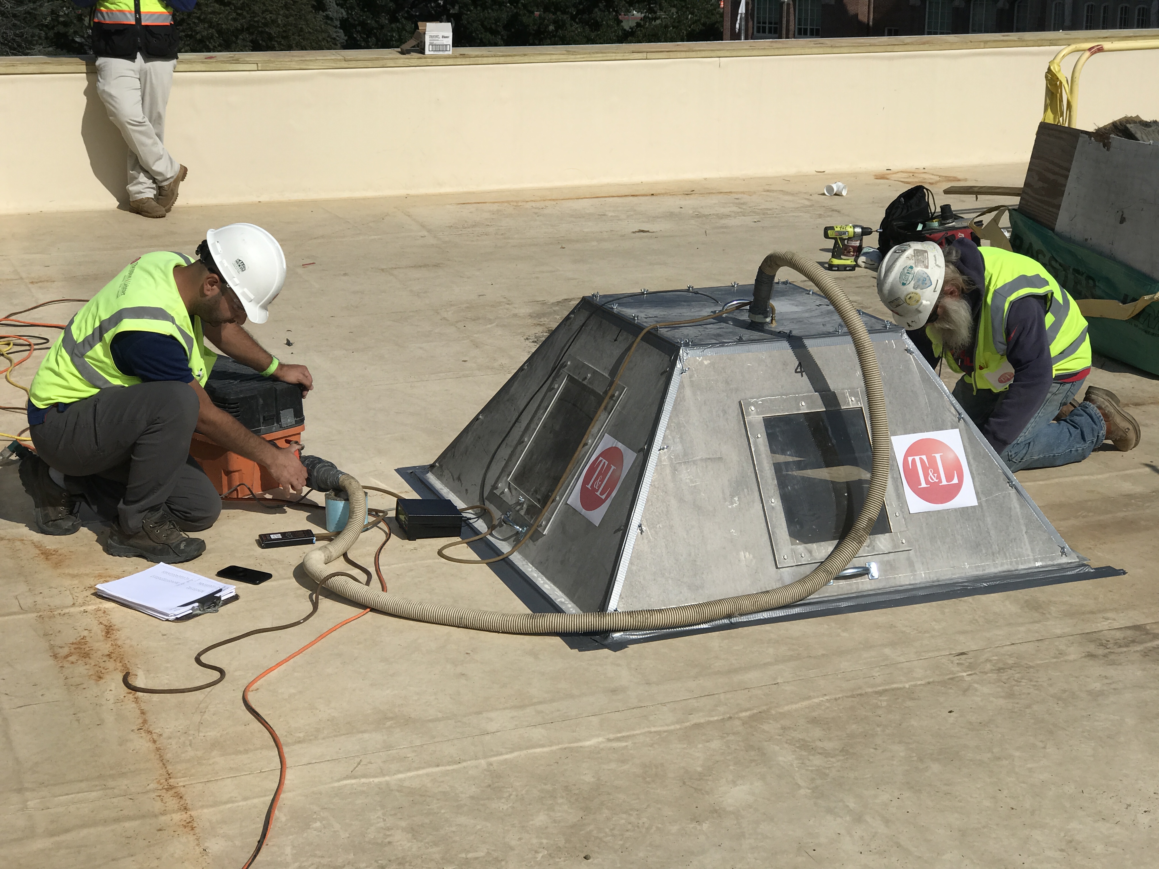 Conducting an FM Global Roof Uplift Resistance Test